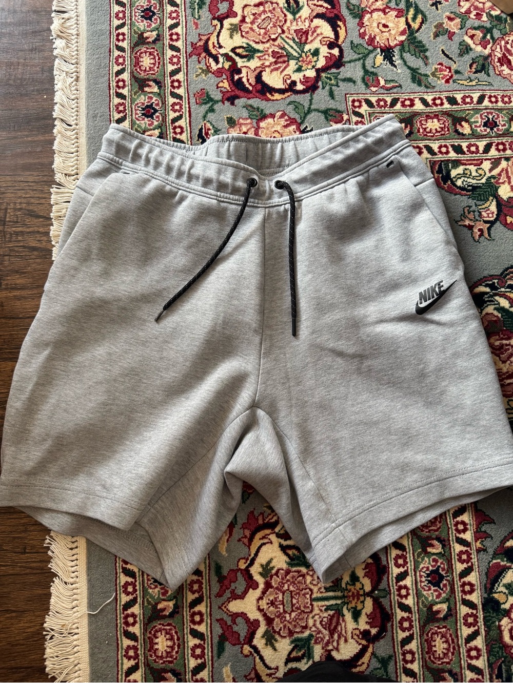 Nike Sportswear Tech Fleece Shorts Men’s S